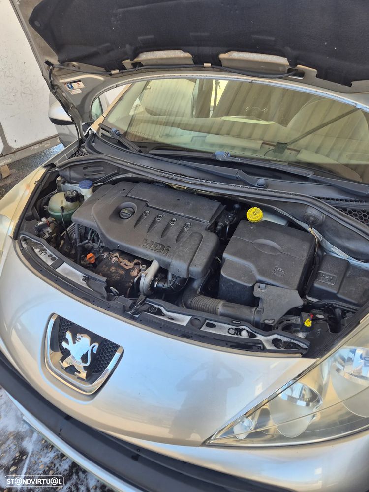 Peugeot 207 1.4 HDi Urban - 9