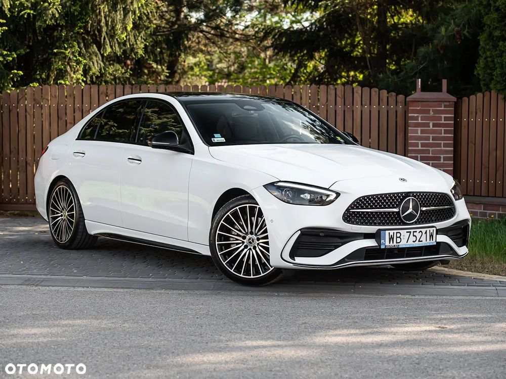 Mercedes-Benz Klasa C 180 mHEV AMG - 37