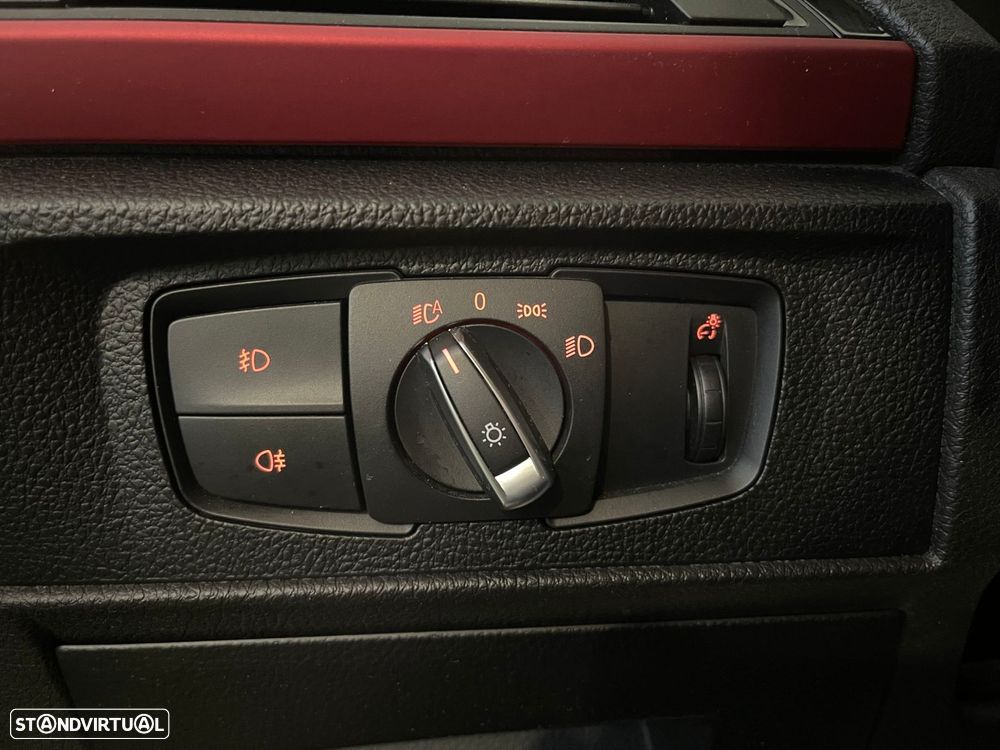 BMW 116 d Sport Line - 33