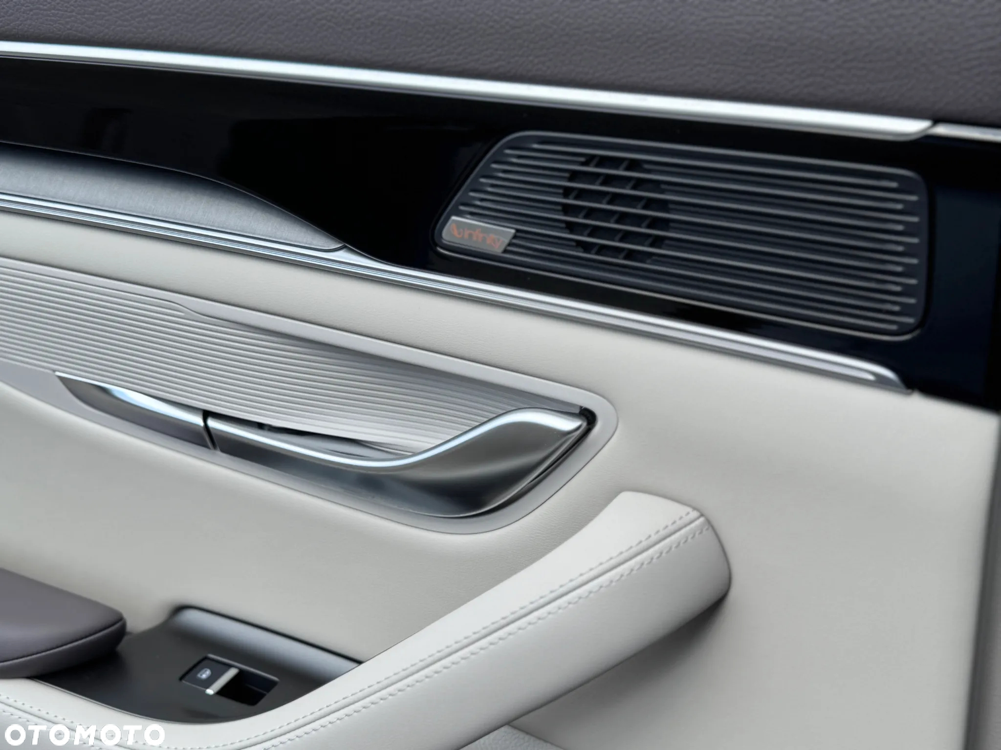 BYD Seal U DM-i AWD Design - 11