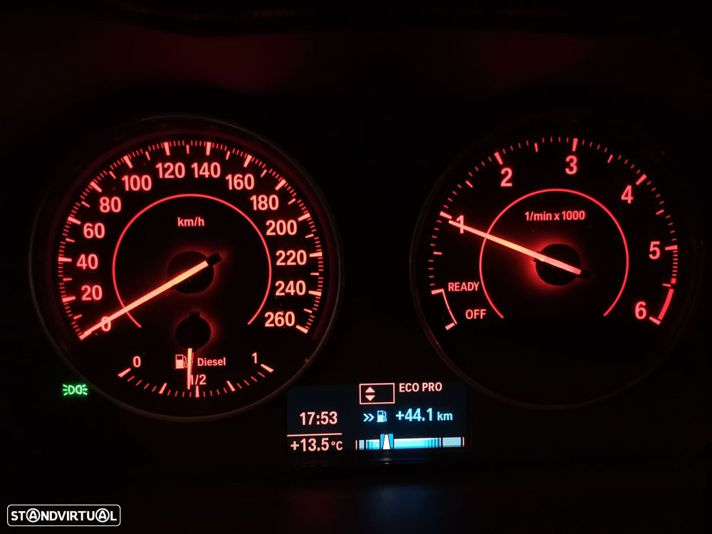 BMW 118 d Sport Line - 14