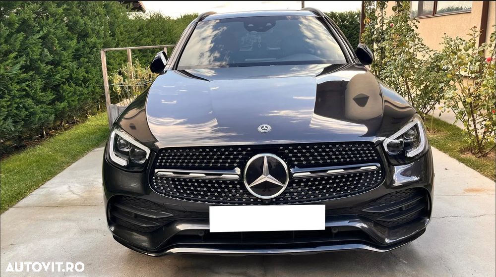Mercedes-Benz GLC 200 4MATIC 9G-TRONIC AMG Line - 2