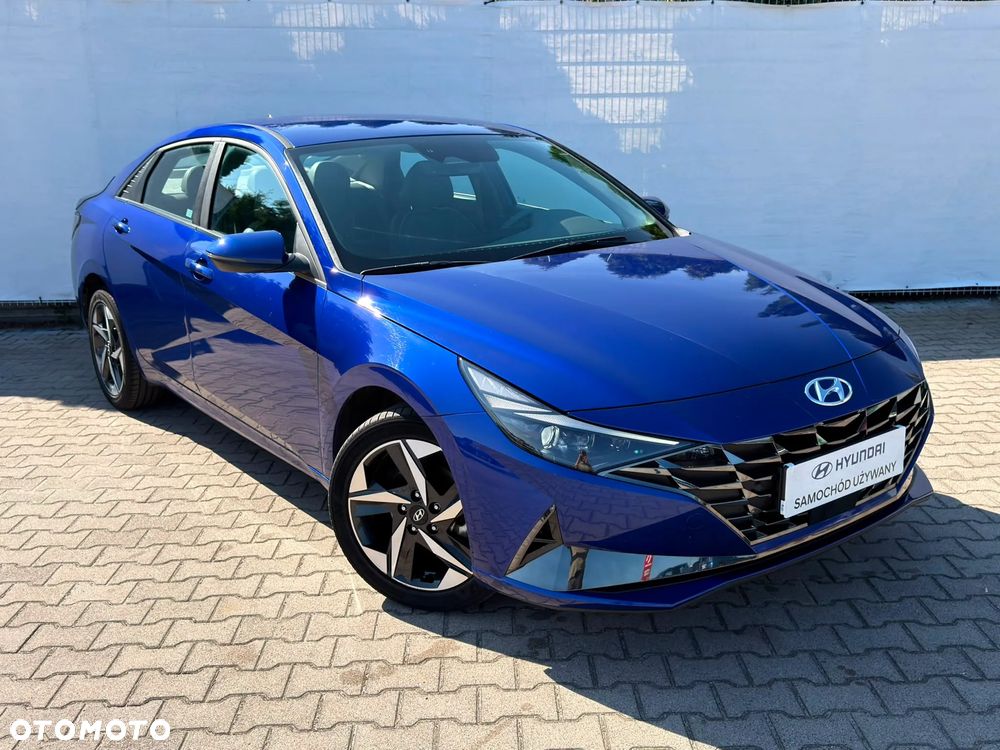 Hyundai Elantra 1.6 Executive CVT - 8