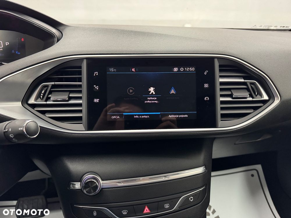 Peugeot 308 BlueHDi 130 EAT8 Stop & Start Allure Pack - 21