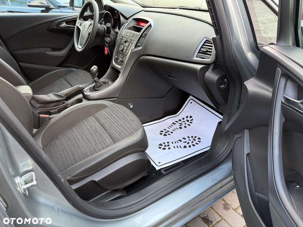 Opel Astra - 14