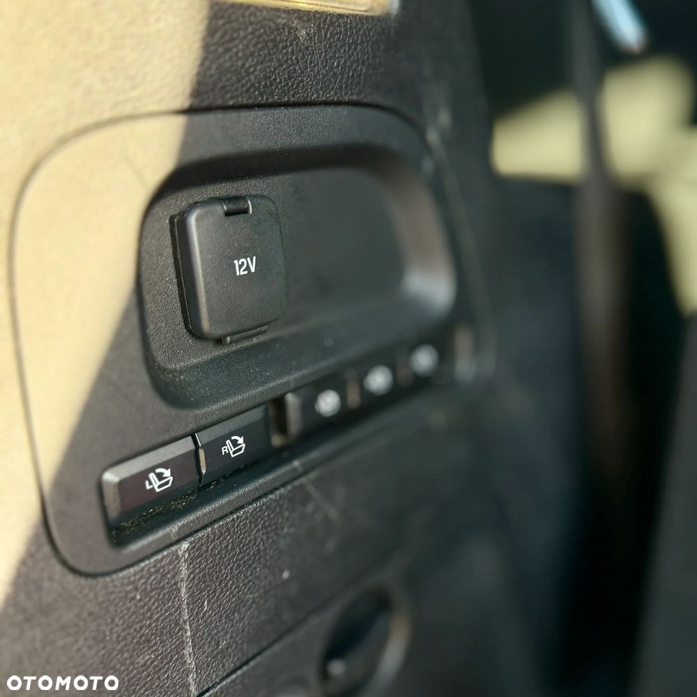 Ford S-Max 2.0 TDCi Titanium PowerShift - 26