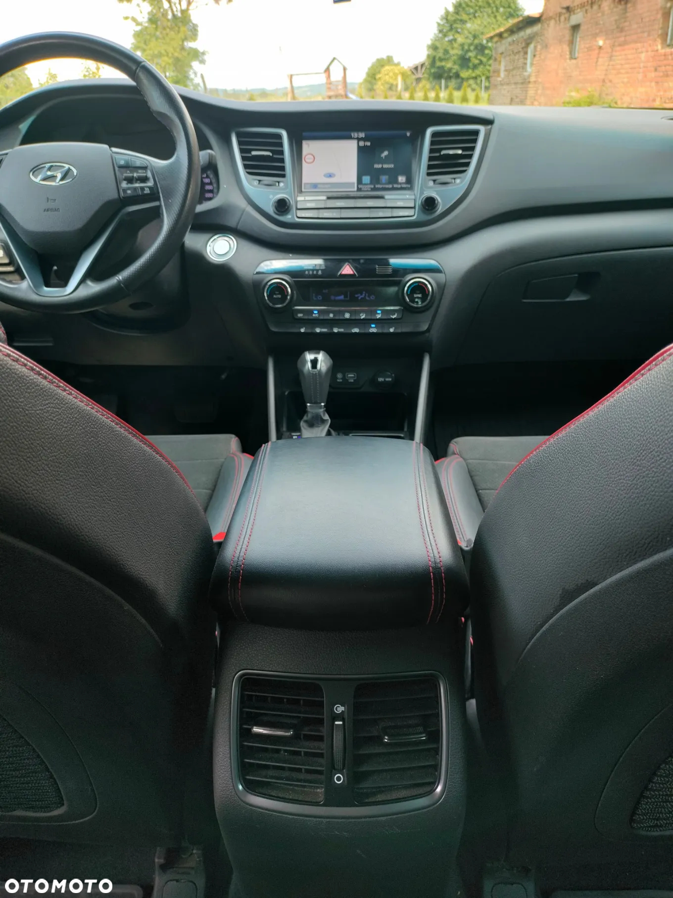 Hyundai Tucson 1.7 CRDI BlueDrive GO Plus 2WD DCT - 24