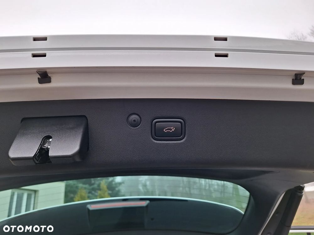 Kia Sportage 1.6 T-GDI AWD DCT GT LINE - 21