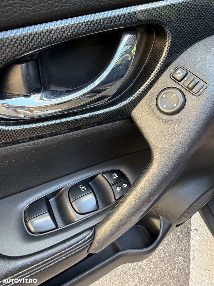 Nissan X-Trail 1.6 dCi Xtronic 360 - 12