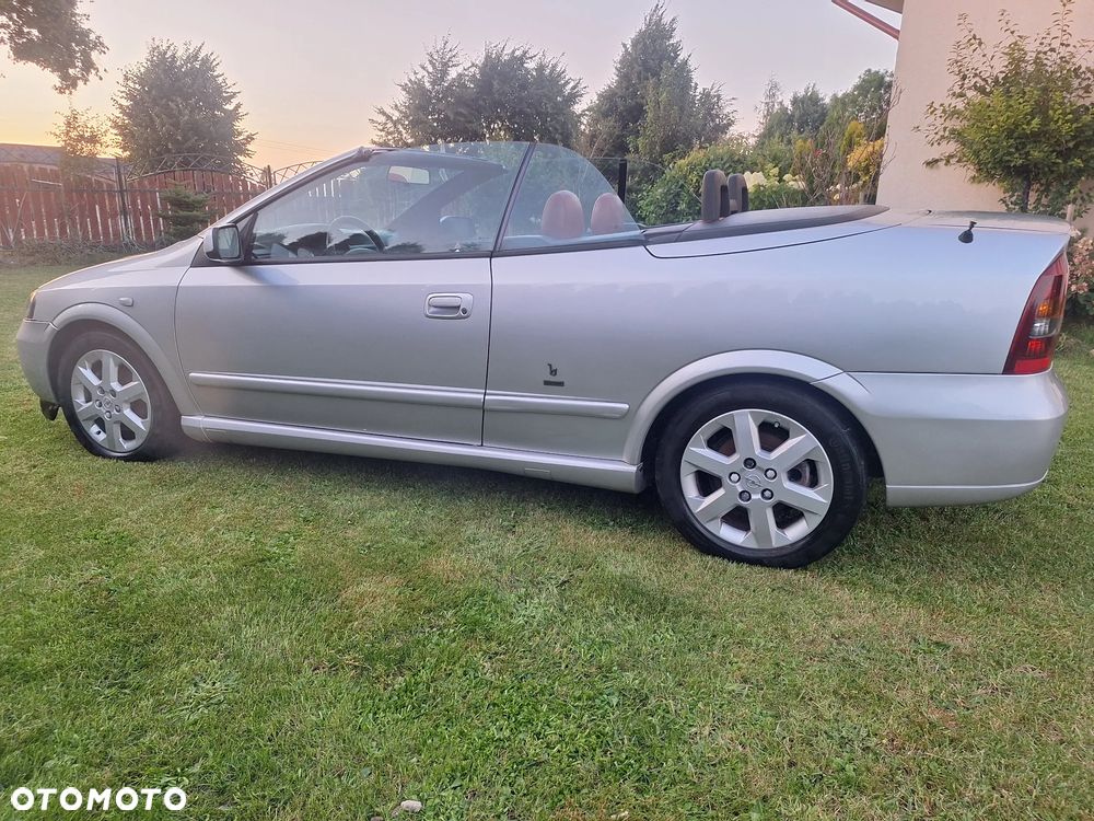 Opel Astra - 4