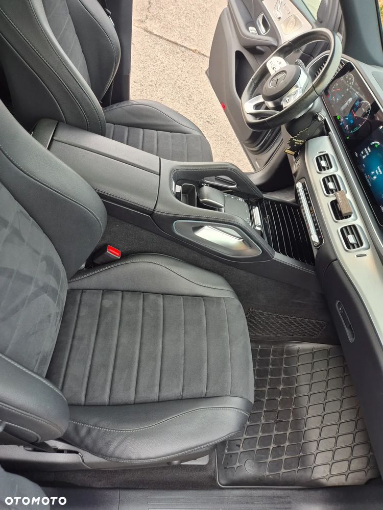 Mercedes-Benz GLE - 10