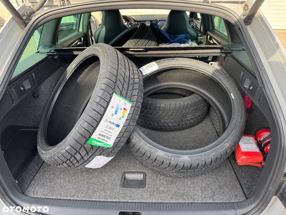 Skoda Octavia 2.0 TDI (Green tec) DSG RS - 19