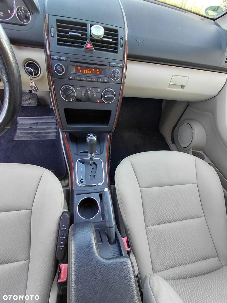 Mercedes-Benz Klasa A 180 CDI Autotronic Avantgarde - 20