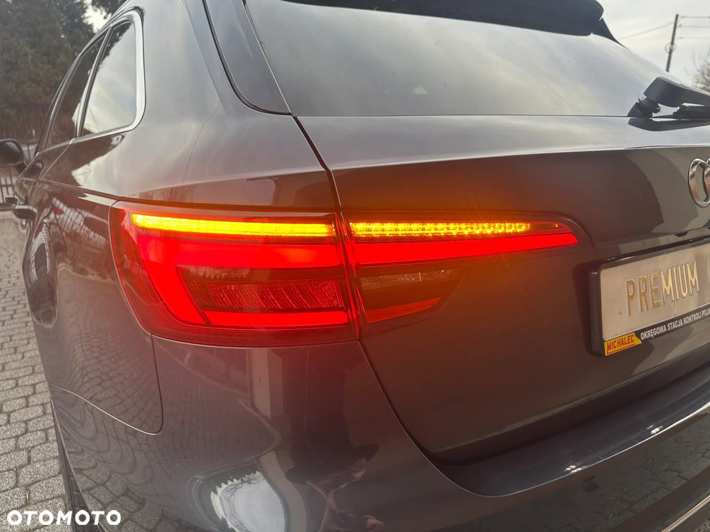Audi A4 Avant 2.0 TDI S tronic quattro sport - 14