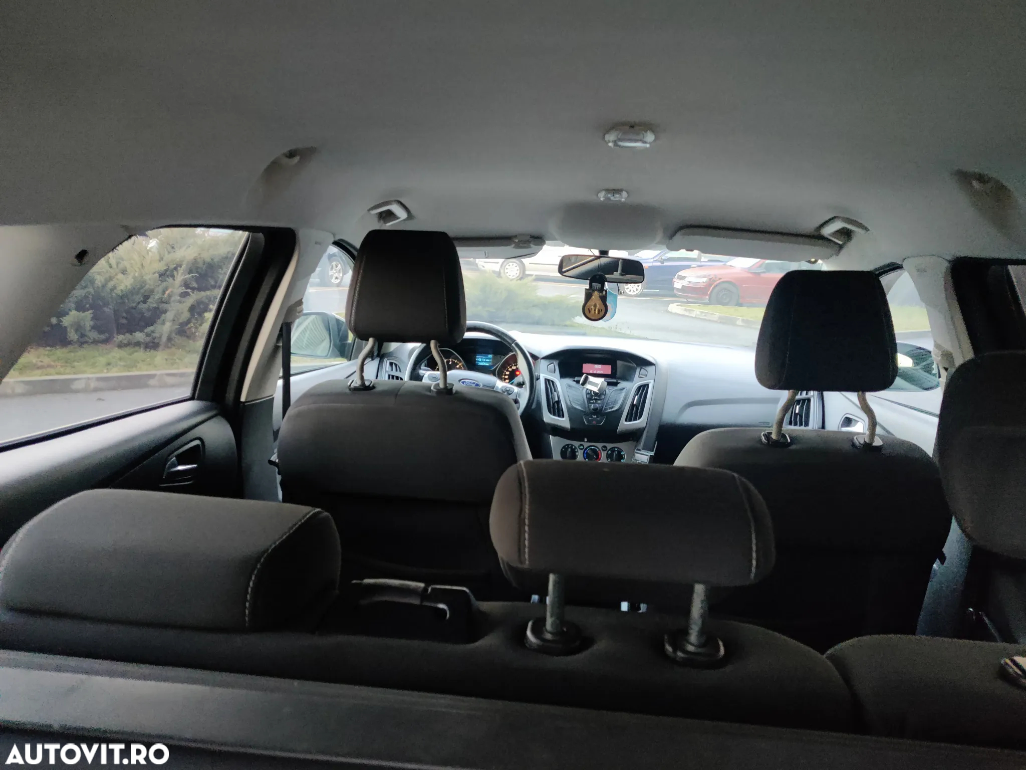 Ford Focus 1.6 TDCI DPF Trend - 6