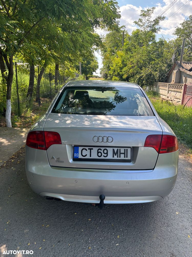 Audi A4 Limuzina 2.0 TDI - 5