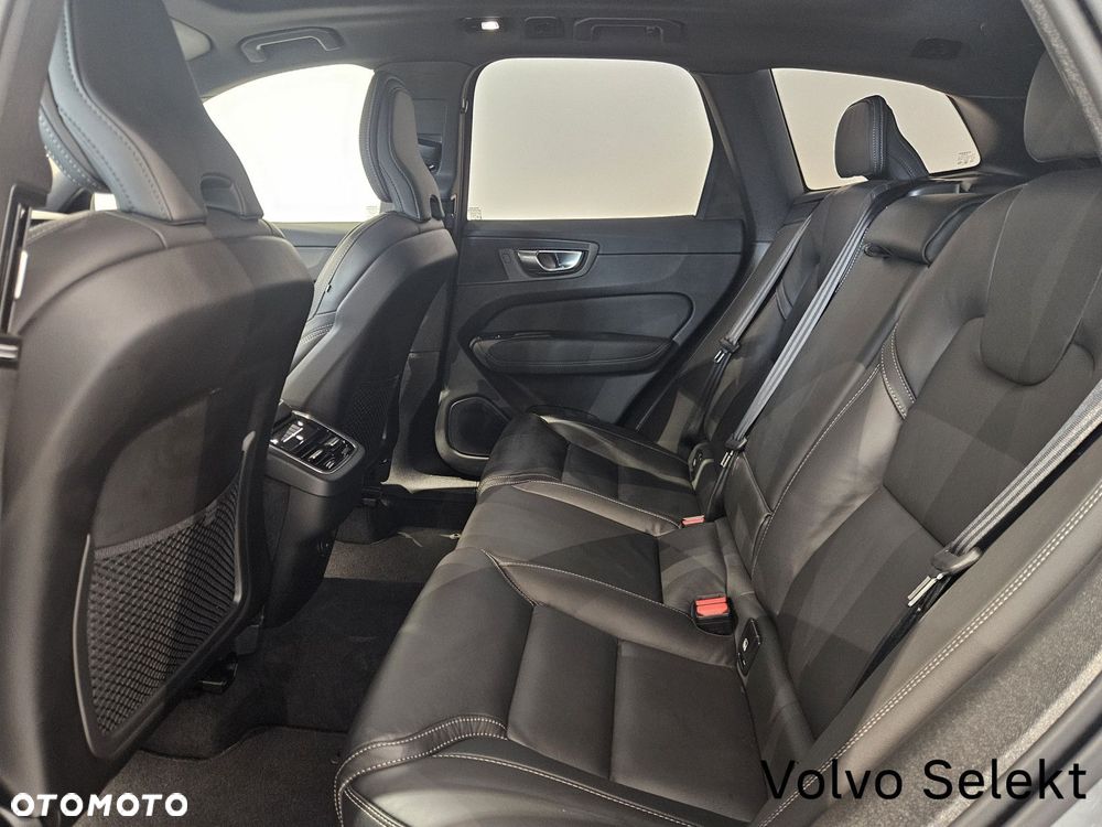 Volvo XC 60 - 22