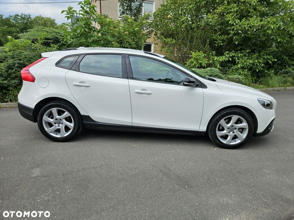 Volvo V40 D2 Drive-E Momentum - 5