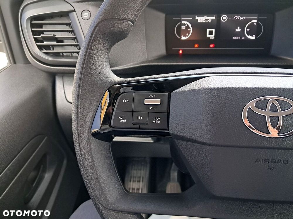Toyota PROACE - 15