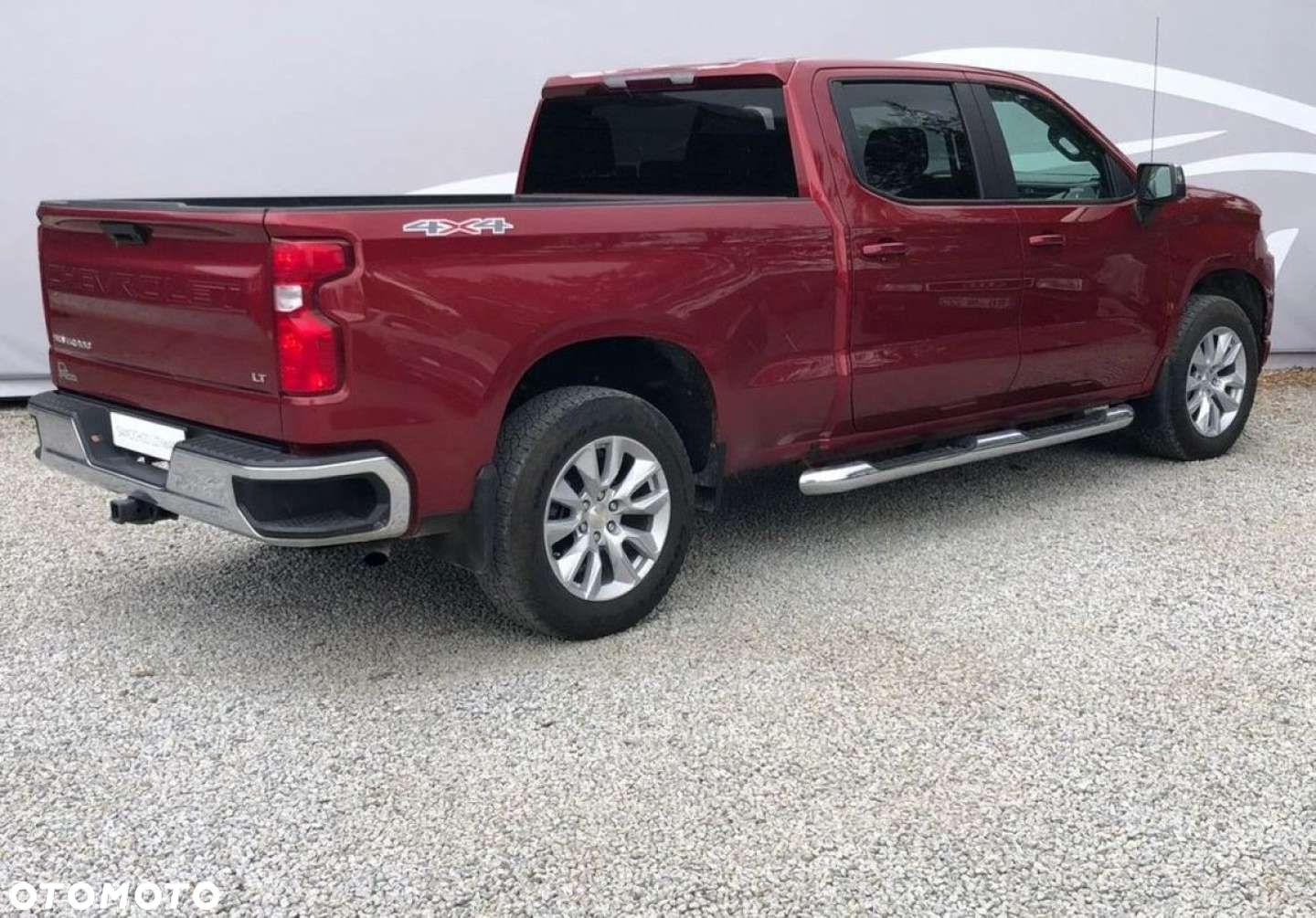 Chevrolet Silverado - 16