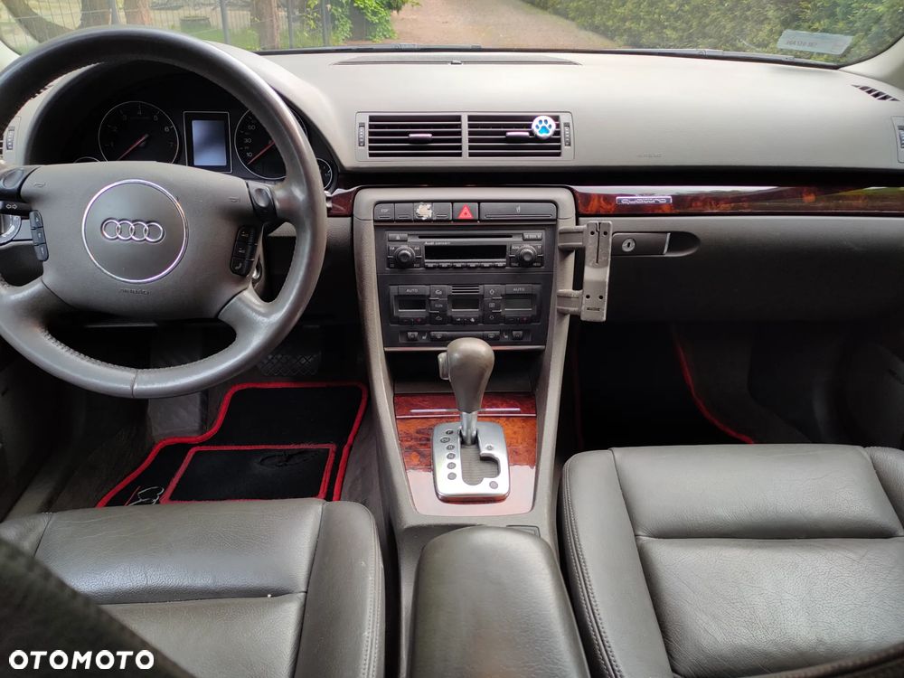 Audi A4 Avant 3.0 Quattro Tiptr - 9