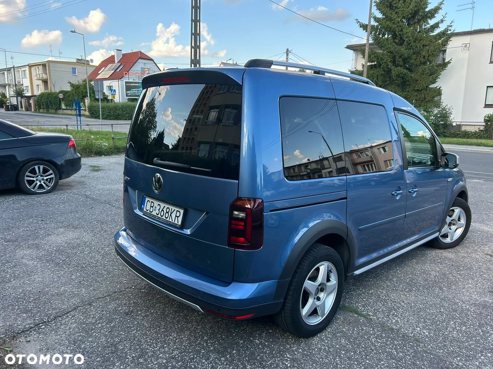 Volkswagen Caddy 2.0 TDI Alltrack DSG - 4