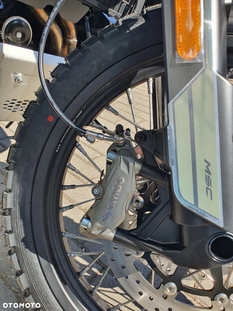 CFMoto 1000 MT-X - 9