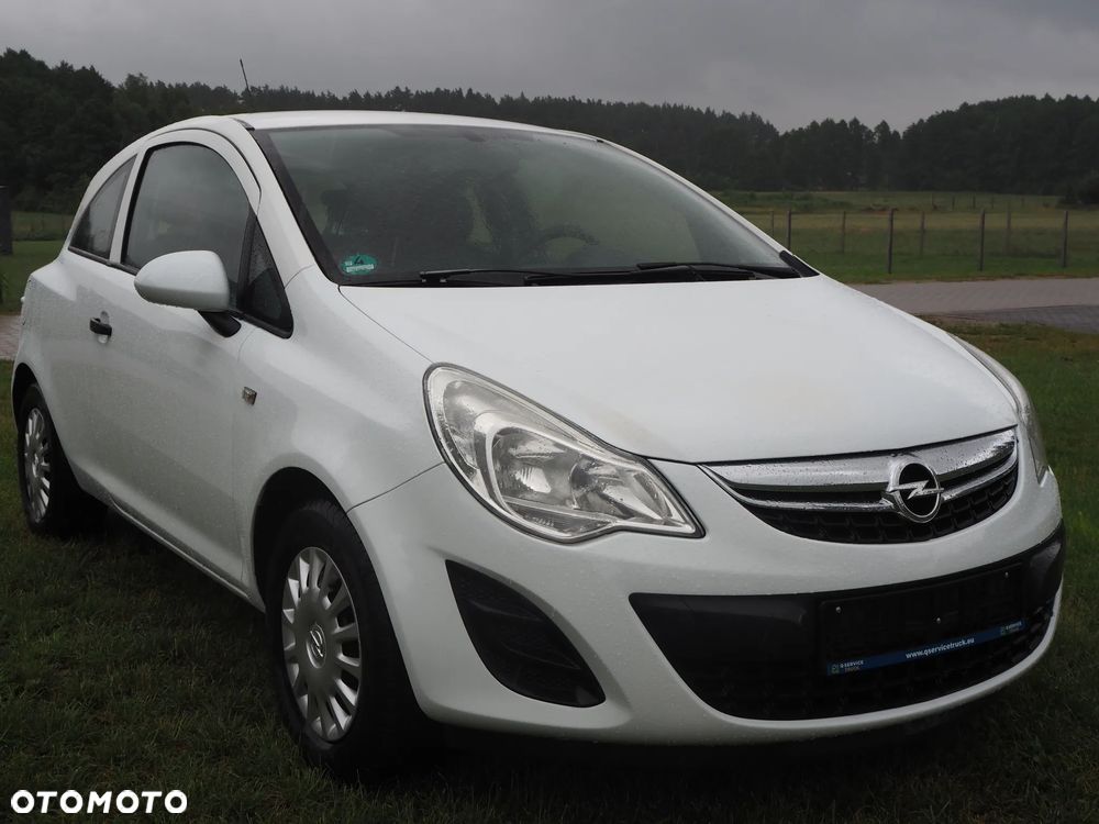 Opel Corsa 1.2 16V Essentia - 1