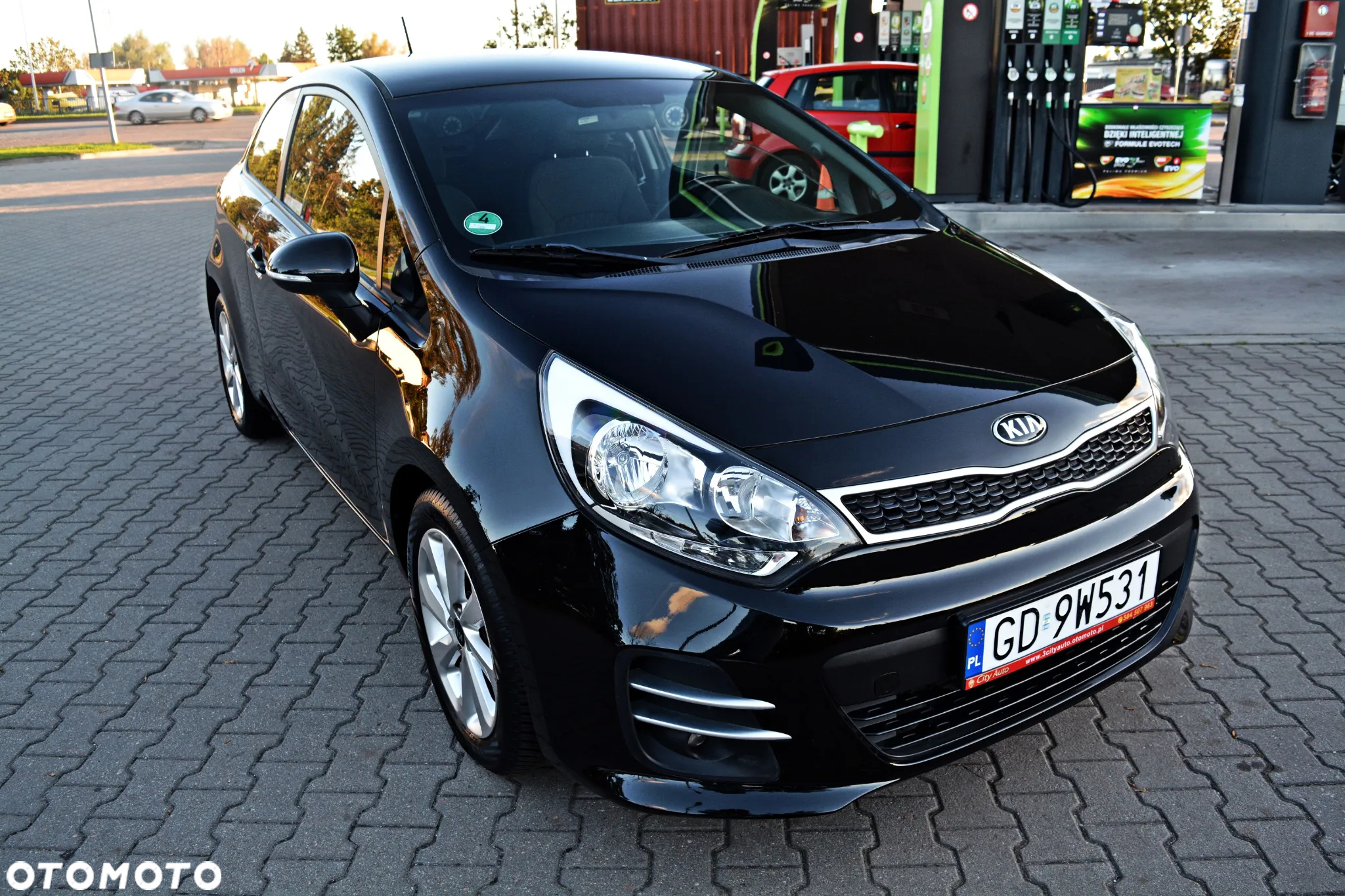 Kia Rio 1.2 Dream Team Edition - 2