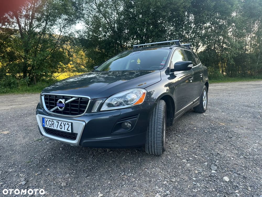 Volvo XC 60 D5 AWD Momentum - 6
