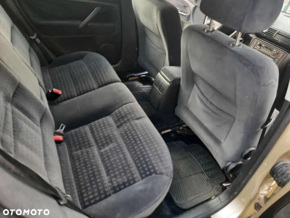 Volkswagen Passat Variant 1.9 TDI Comfortline - 9