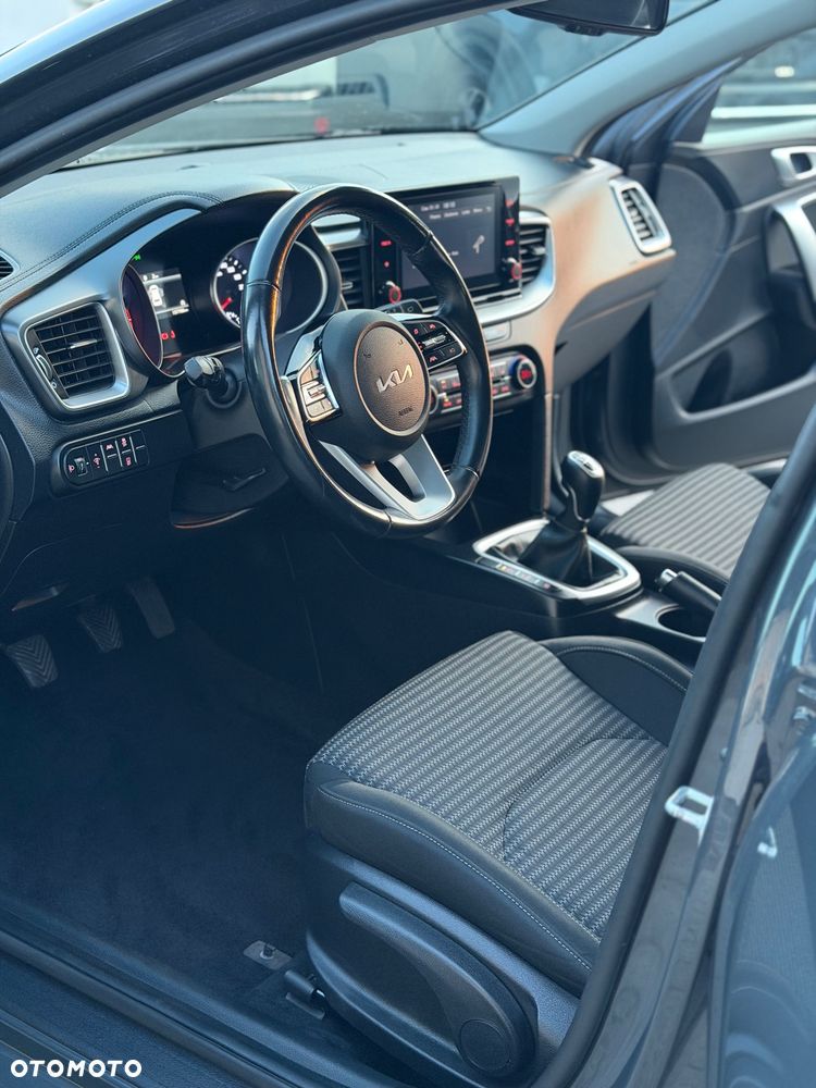 Kia Ceed - 18