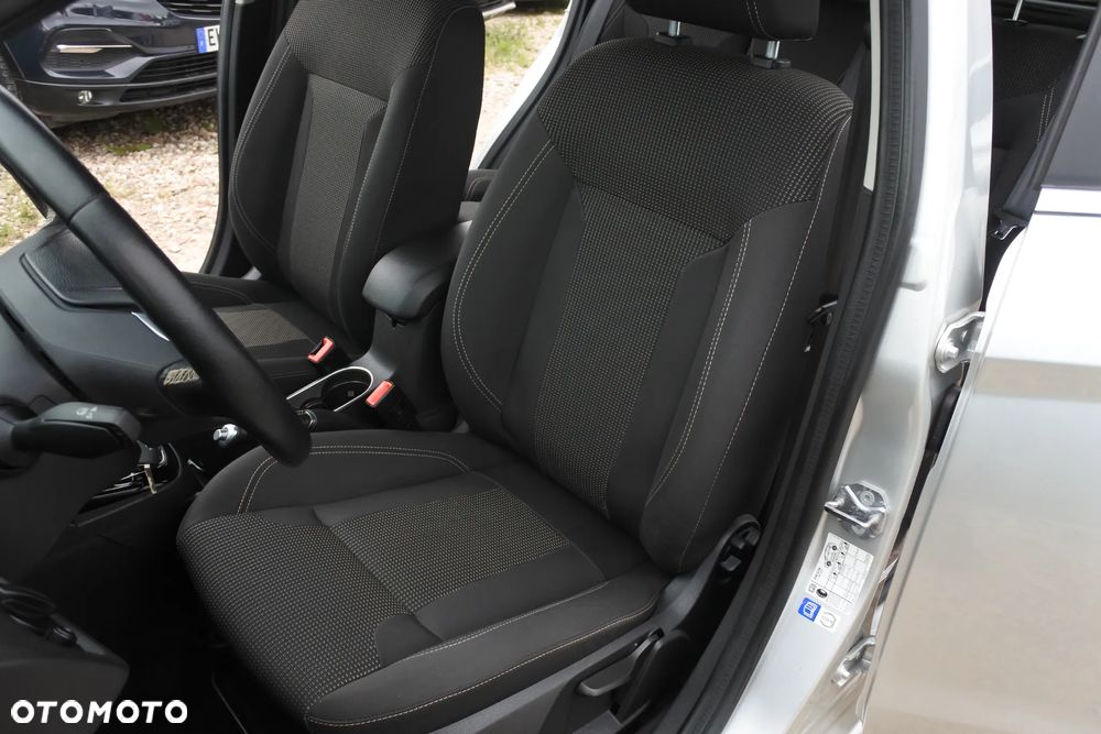 Ford Fiesta 1.0 EcoBoost S&S TITANIUM - 11