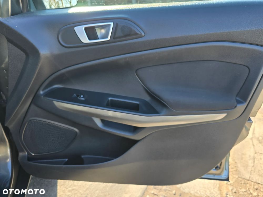 Ford EcoSport 1.0 EcoBoost TITANIUM - 19