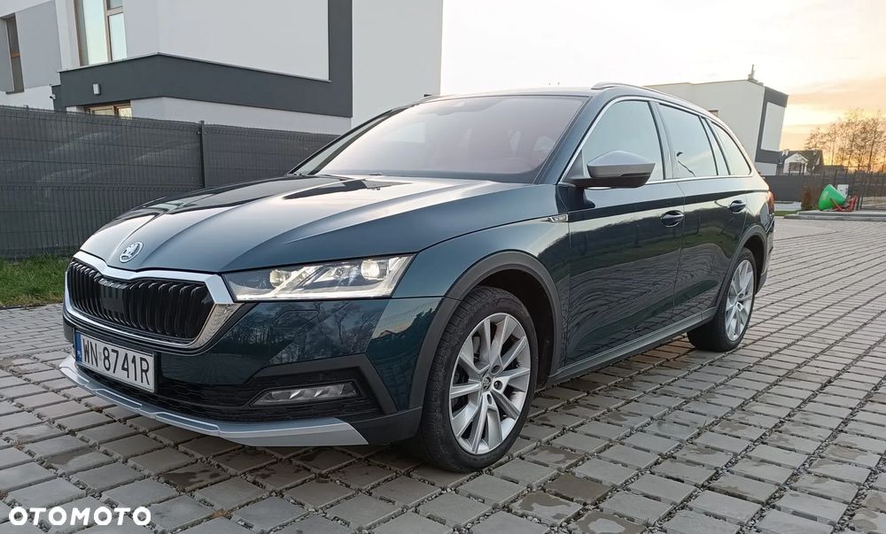 Skoda Octavia 2.0 TSI 4x4 Sportline DSG - 2
