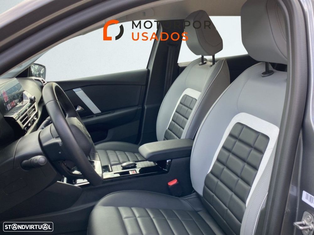 Citroën e-C4 54 kWh Max — fotografia 8