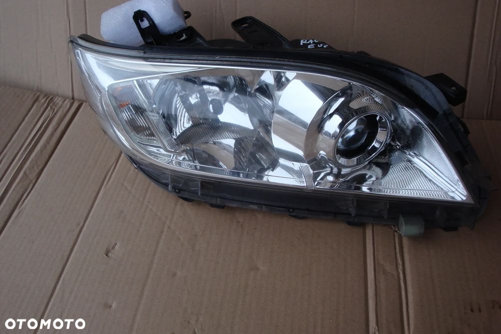 TOYOTA RAV4 III LIFT 10-12 lampa lewa przednia eu - 2