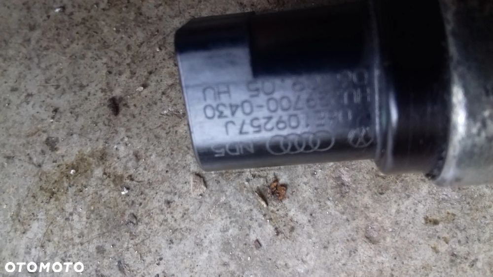 zawór faz rozrządu 06E109257F 06E109257J A6 C6 2.4 3.2 - 3