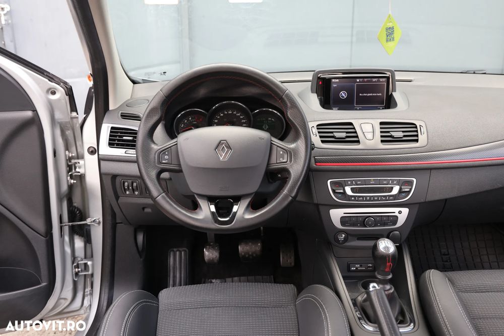 Renault Megane 1.5 dCi GT Line - 6