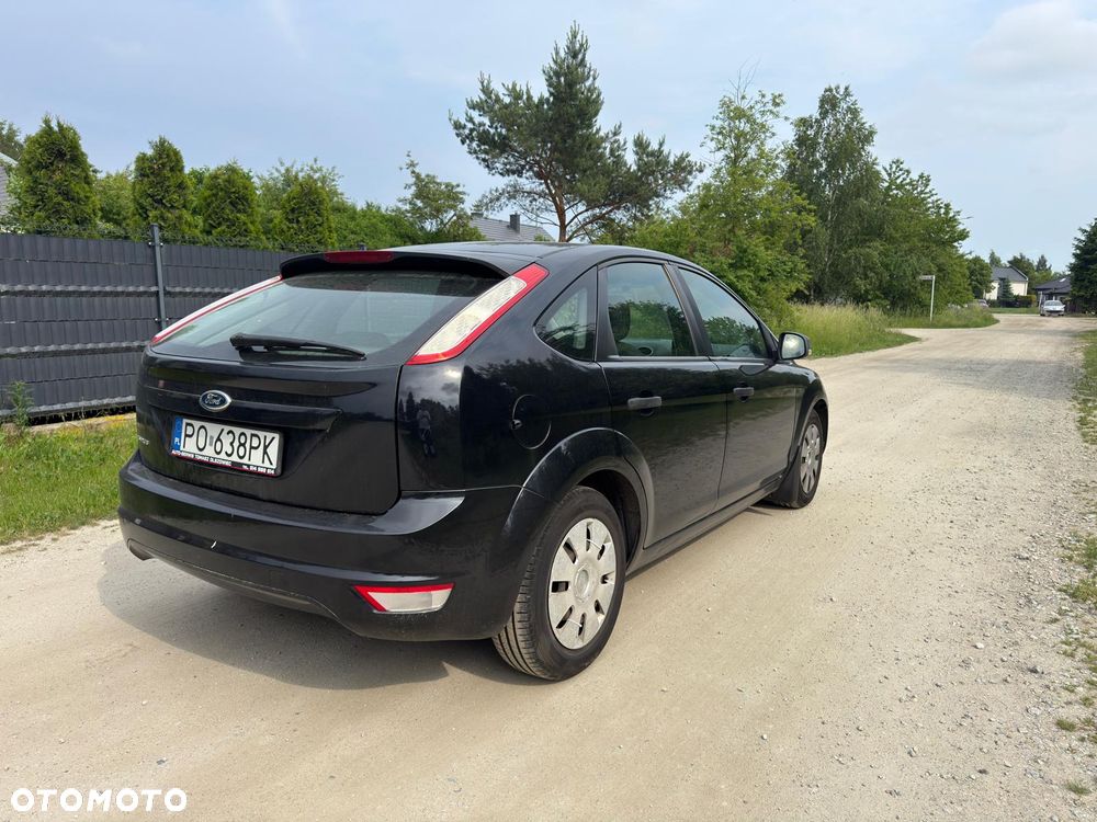 Ford Focus 1.6 Ambiente - 6