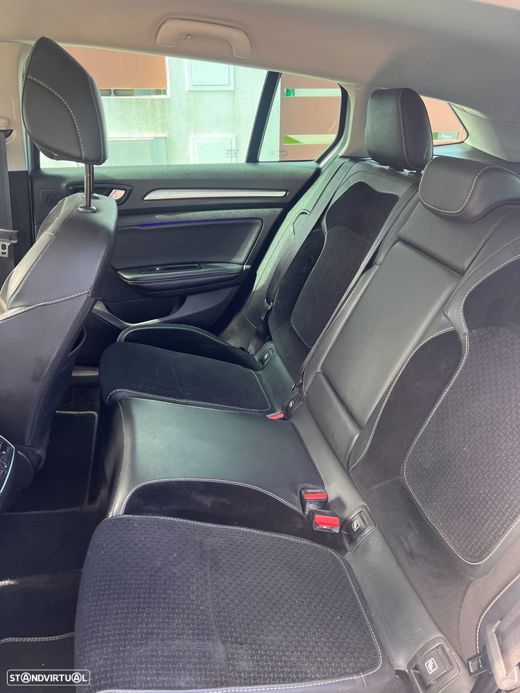 Renault Mégane Sport Tourer 1.5 Blue dCi GT Line - 5