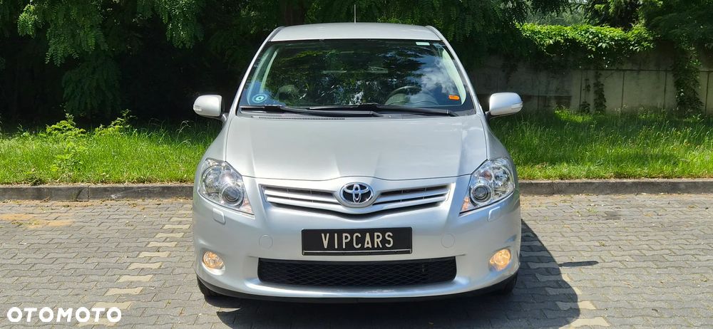 Toyota Auris 1.6 Valvematic Edition - 10