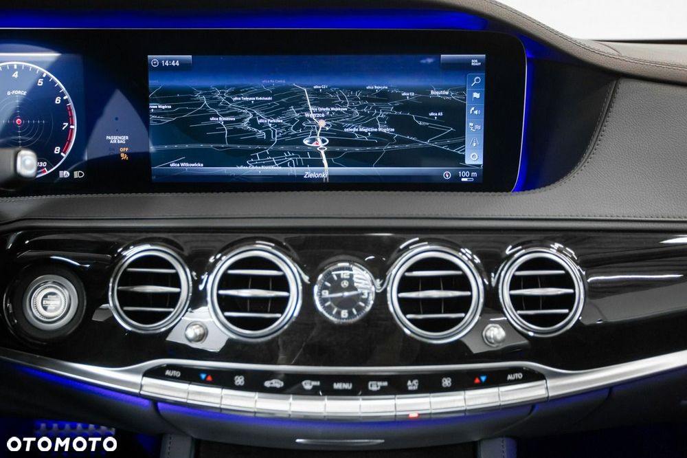 Mercedes-Benz Klasa S 560 4-Matic L 9G-TRONIC - 28