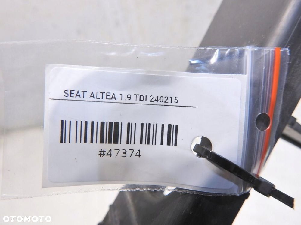 ŚLIZG ZDERZAKA LEWY TYŁ SEAT ALTEA 5P0807863B - 4