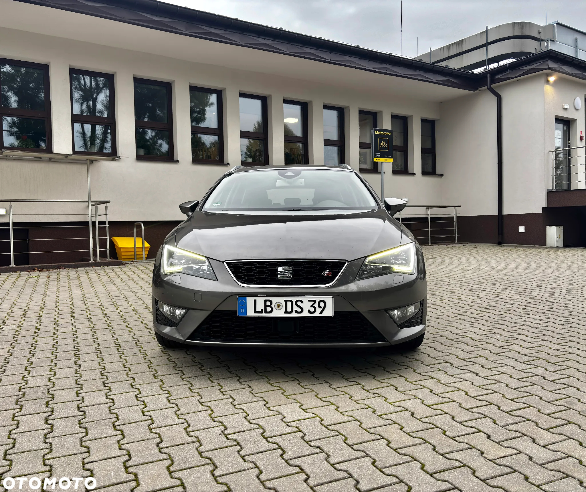 Seat Leon 2.0 TDI FR S&S DSG - 8