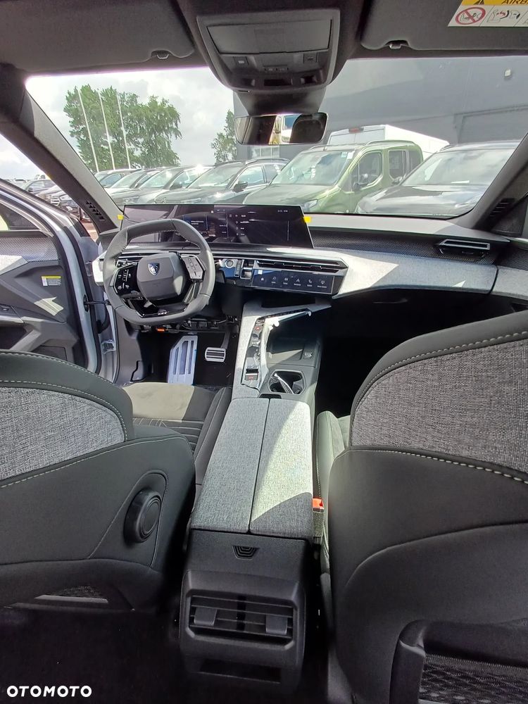 Peugeot 3008 1.2 PureTech mHEV GT S&S e-DCS6 - 14