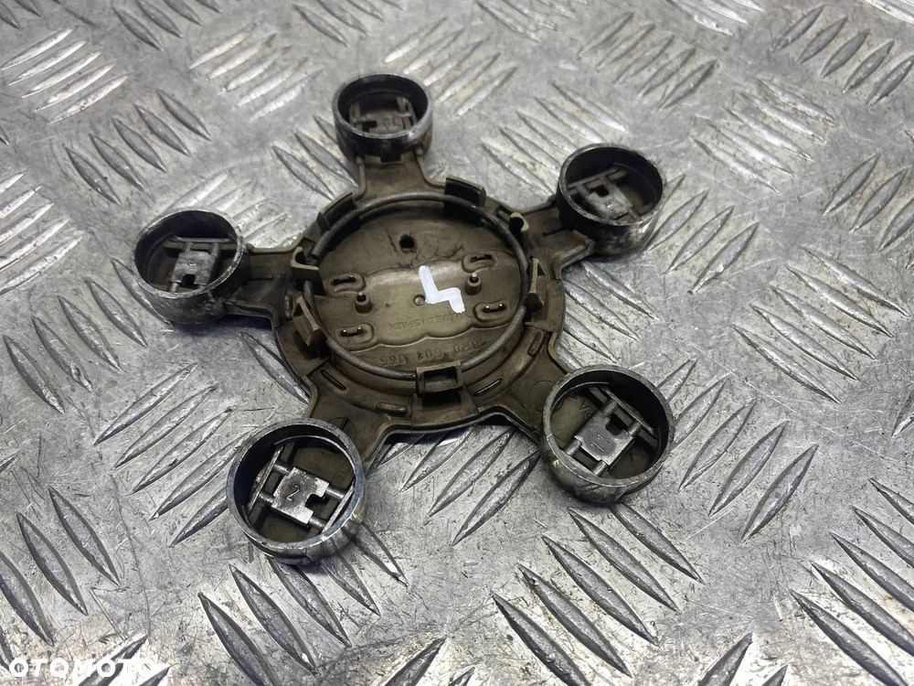 DEKIELEK KOŁPAK EMBLEMAT FELGI AUDI A4 A5 A6 A8 Q5 8R0601165 - 14