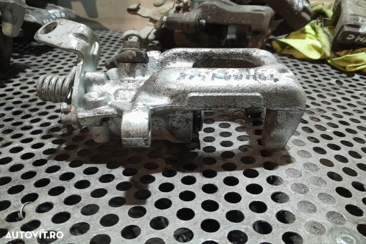 Etrier spate stanga Volkswagen VW Touran 1 [2th facelift] [2010 - 201 - 3