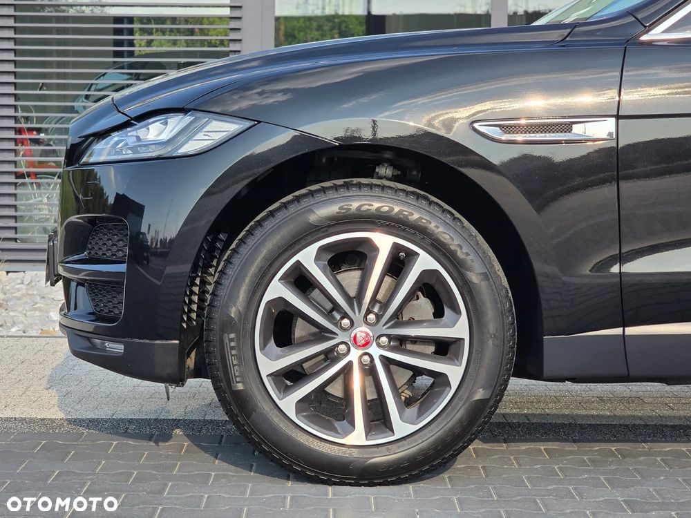 Jaguar F-Pace 2.0 i4P AWD Portfolio - 11