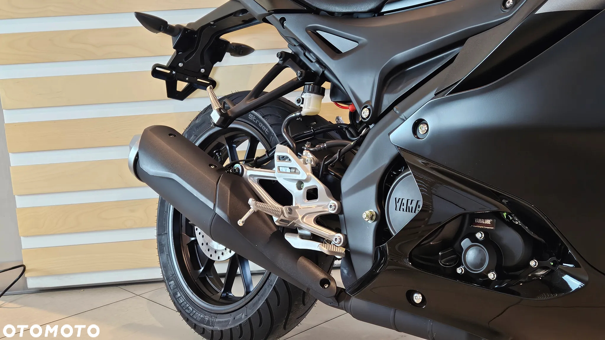 Yamaha R125 - 12